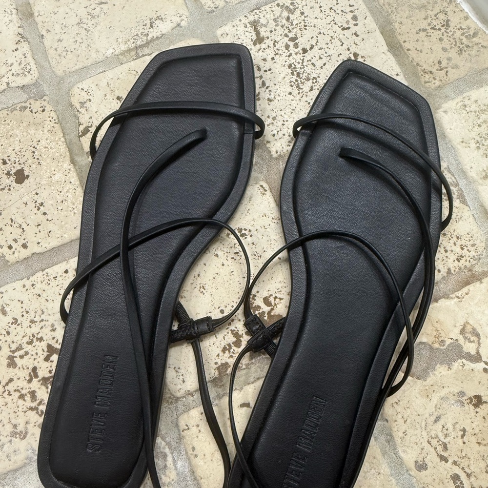 Steve Madden Black Square-Toe Sandals